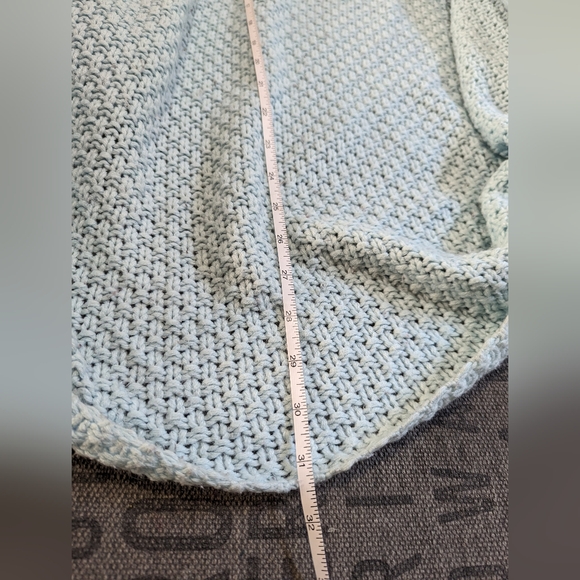 Oversized Cozy Cardigan Wrap - Picture 4 of 4